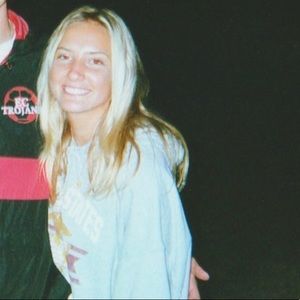 Meet your Posher, Ava